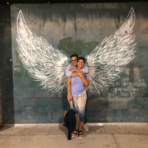 Meet your Posher, Monica - Picture 2 of 2